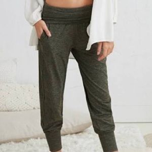 American Eagle Offline The Hugger Jogger